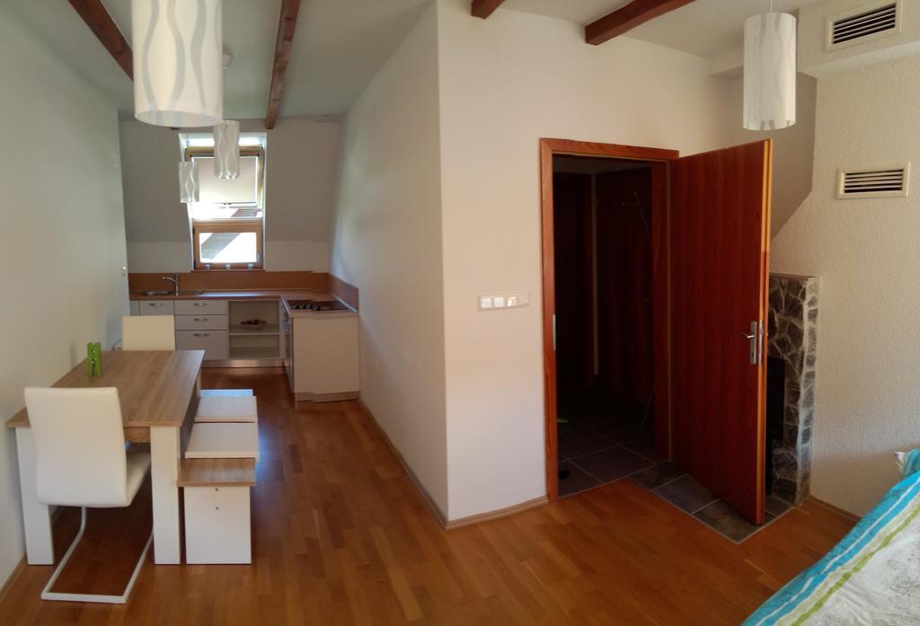 Apartment Ajda ボヴェツ エクステリア 写真